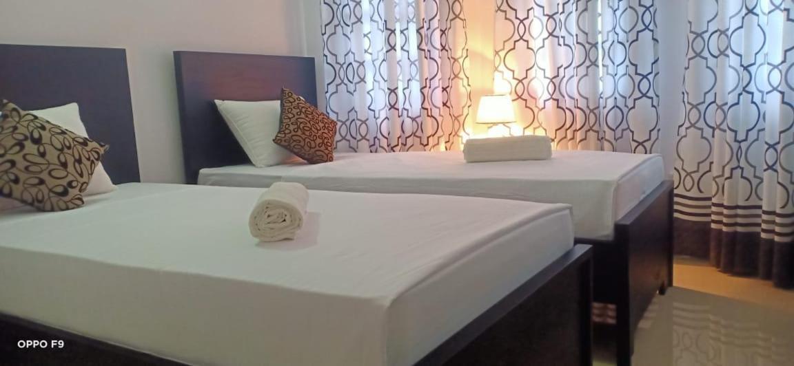 Kavee Transit Hotel Катунаяка Екстер'єр фото