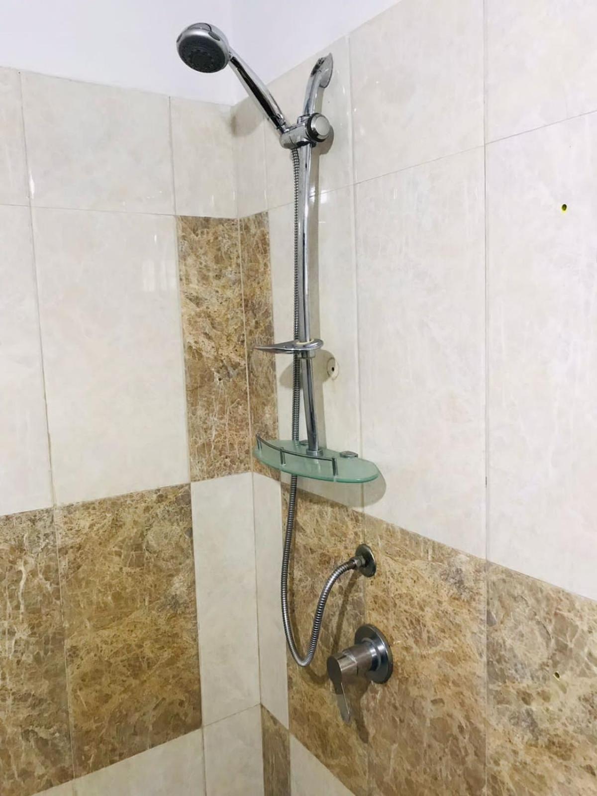 Kavee Transit Hotel Катунаяка Екстер'єр фото